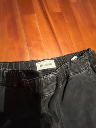 Pantalón Jogger Roto Pull&Bear Talla S