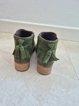 Botines ante verde oscuro T.38