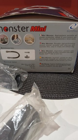 Aspiradora de mano Euroflex Monster Mini