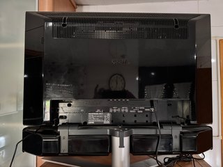 TV Loewe 26" Negro