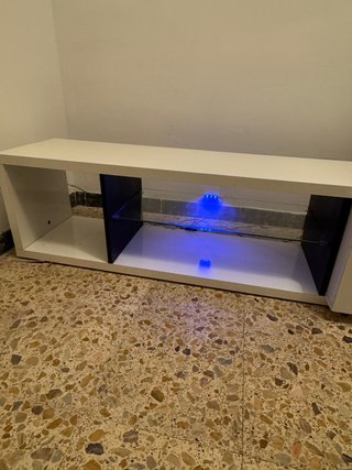 Mueble TV moderno blanco y negro