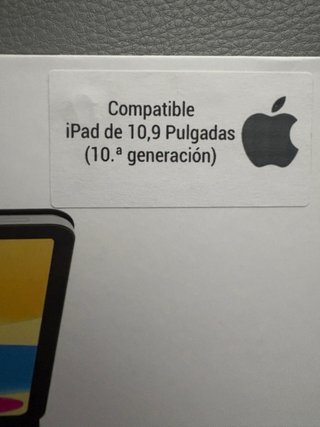 Funda Teclado Qwerty Español iPad 10 Gen (10,9”)