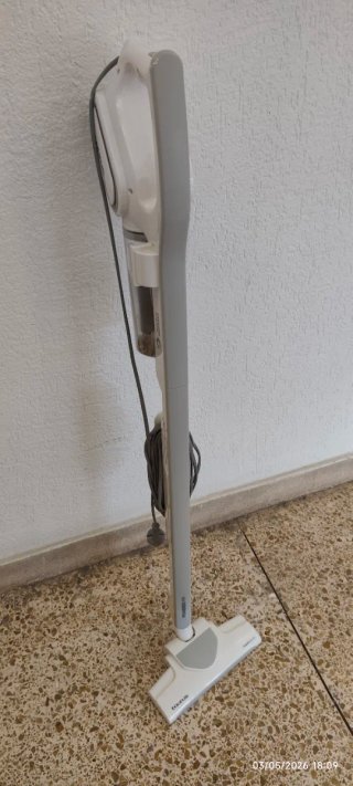 Escoba aspiradora Taurus
