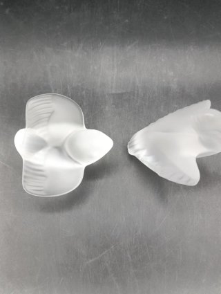 Figuras de aves en cristal Sevres