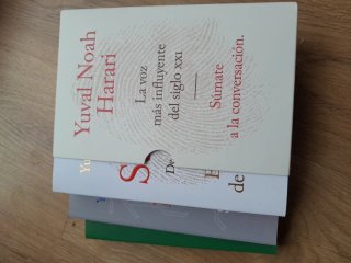 Estuche Harari (contiene: Sapiens | 21 leccione...