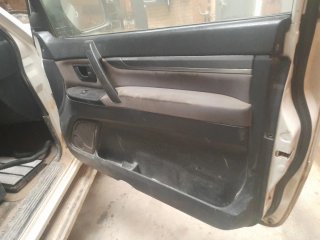 Mitsubishi Montero 2009