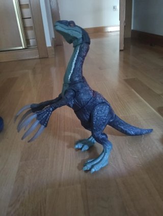 Dinosaurio Jurassic World Therizinosaurio sin uso
