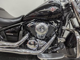 Kawasaki Vulcan 900