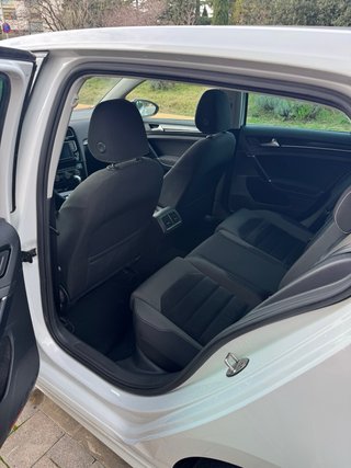 Volkswagen Golf VII 2.0 TDI DSG Rline