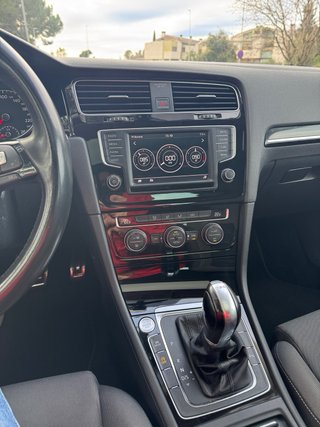 Volkswagen Golf VII 2.0 TDI DSG Rline