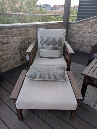 Muebles de madera color teca para terraza