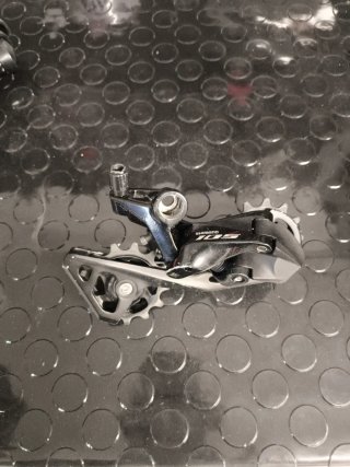 Shimano 105 Desviador y Cambio Trasero 12v