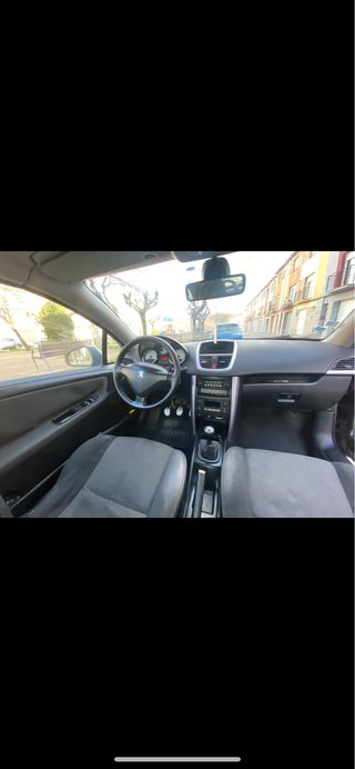 Peugeot 207 2007