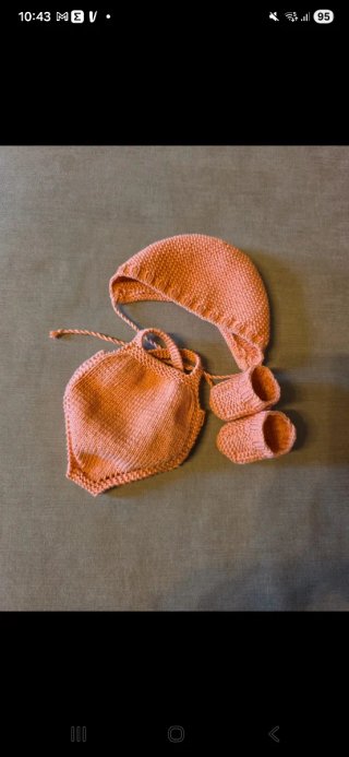 Ropita para muñeca Antonio Juan 33cm