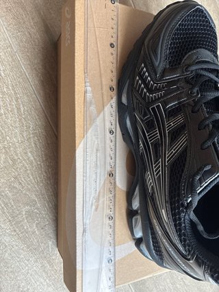 Zapatillas Asics gel kayano 14 Negras y Plateadas