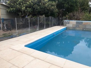 Reja protección piscina desmontable