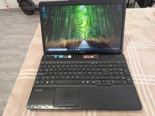 Sony VAIO Portátil Negro con CD