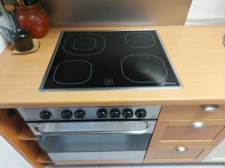 Horno y vitrocerámica Balay