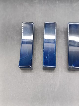 Reposacubiertos de piedra azul
