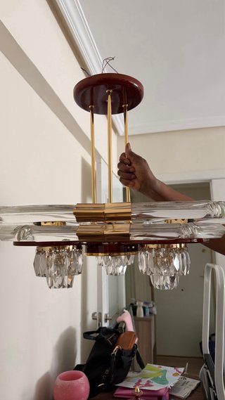 Lámpara de techo cristal y madera