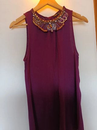 Top Tintoretto pedrería morado