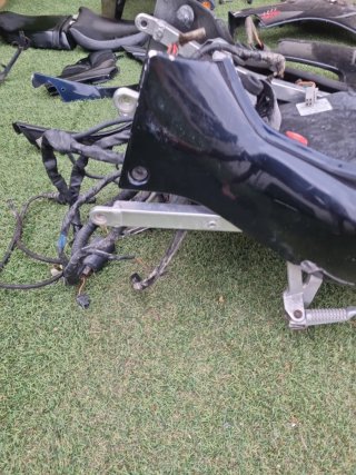 CAREBADO GSXR 750/1100 W 94.