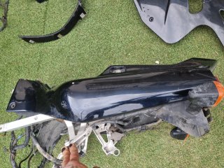 CAREBADO GSXR 750/1100 W 94.