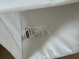 Burro de ropa con compartimentos