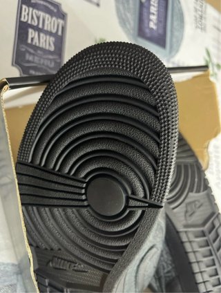 Air Jordan 1 Low SE Nero Grigio