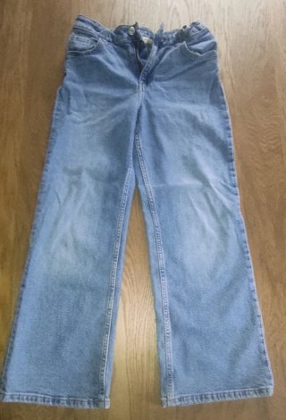 Pantalón vaquero de niña