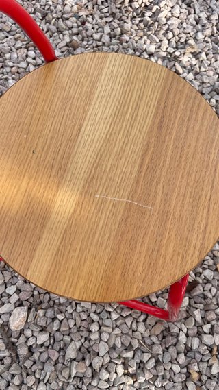 Mesa y 2 Sillas Infantiles Madera y Metal Rojo