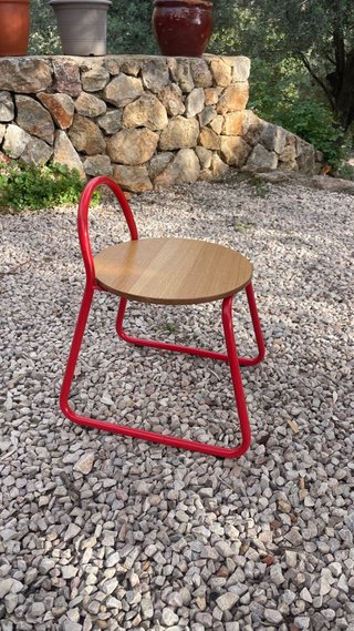Mesa y 2 Sillas Infantiles Madera y Metal Rojo