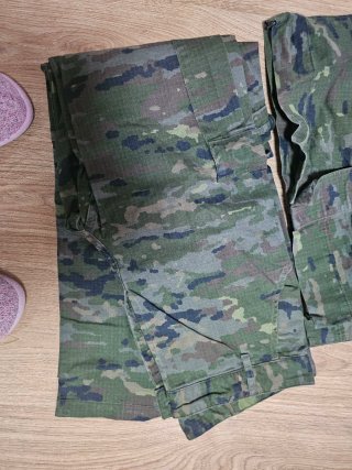 Uniforme camuflaje 1N