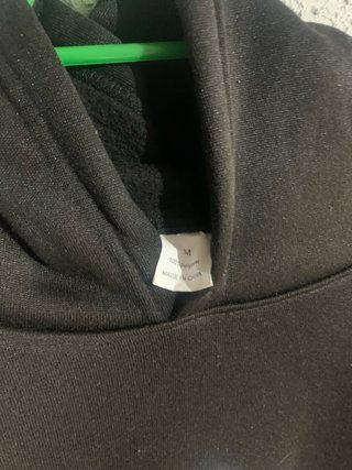 Sudadera Negra con Calavera y Logo SCALPERS