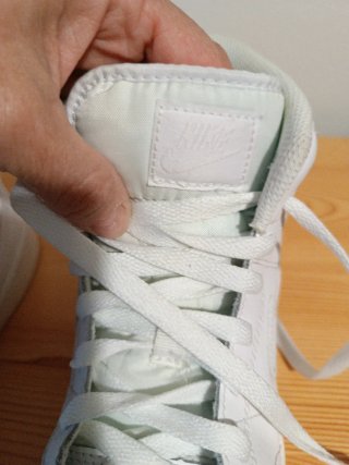 Zapatillas Nike. Polipiel Blancas Talla 38