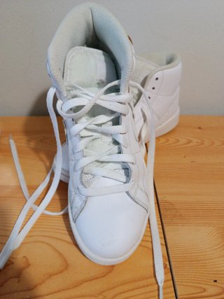 Zapatillas Nike. Polipiel Blancas Talla 38