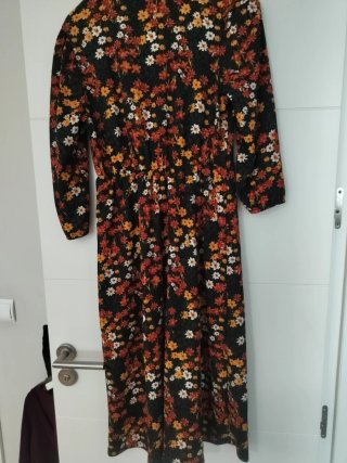 Vestido midi estampado flores