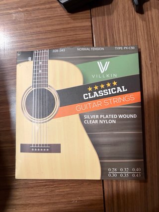 Guitarra Clásica Thomann 4/4 + Funda