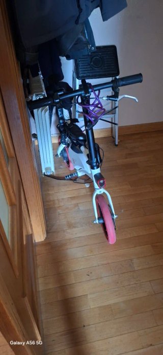 Bici Eléctrica Plegable Blanca