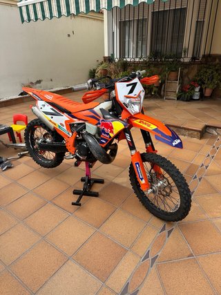 KTM 150 TBI