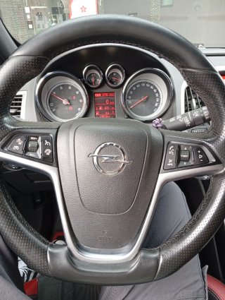 Opel Astra 2015