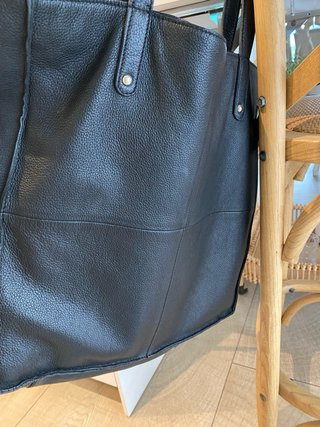 Bolso negro Systemaction