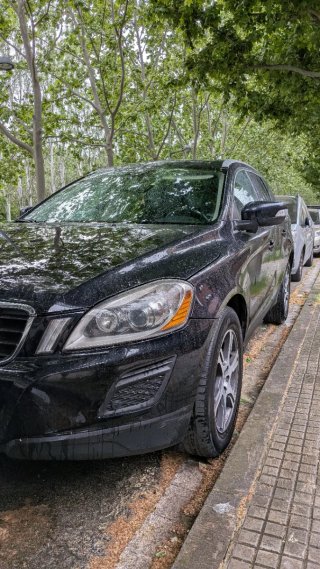 Volvo XC60 2011