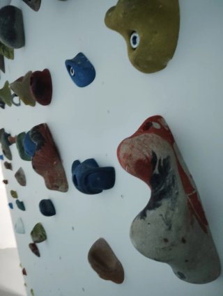 Presas de escalada para rocódromo