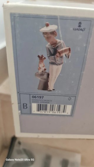 Lladro Marinero con Perro y Acordeón