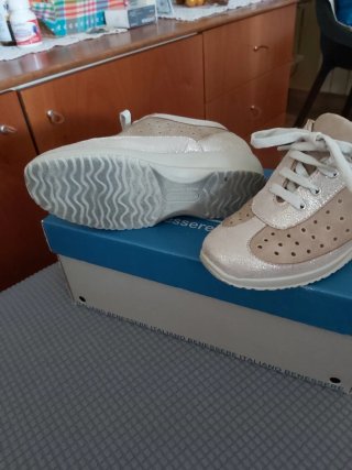 Scarpe donna n. 35 beige/oro