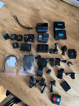 GoPro HERO8 Black + cámara deportiva 4K + lote