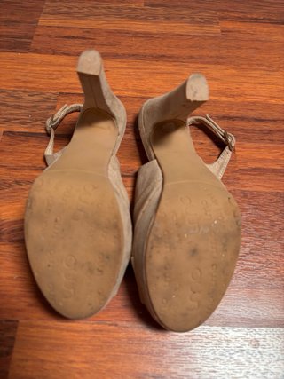 Sandalias color Nude Plataforma Talla 37