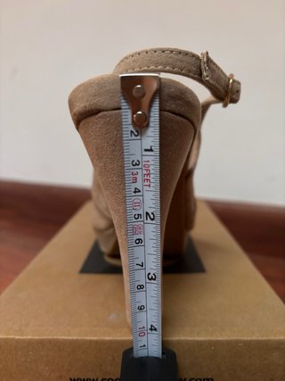 Sandalias color Nude Plataforma Talla 37
