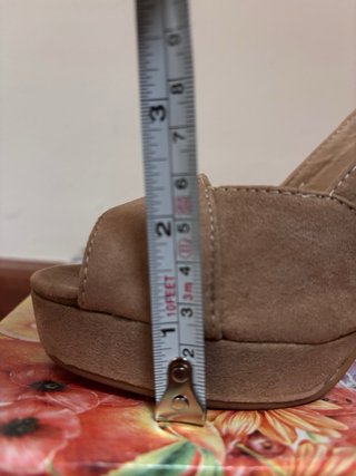 Sandalias color Nude Plataforma Talla 37